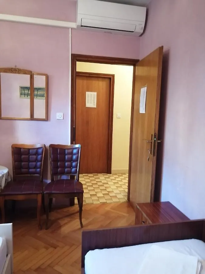 4 Bedrooms Apartment Approx 70 M To The Sea Dramalj