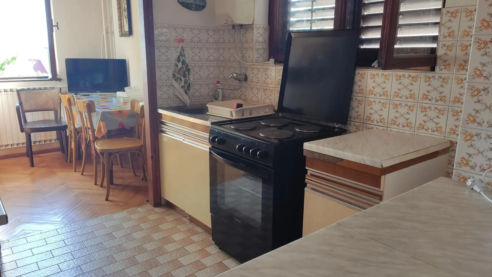 Apartment Dramalj 70 M To The Sea For 4 Bedrooms