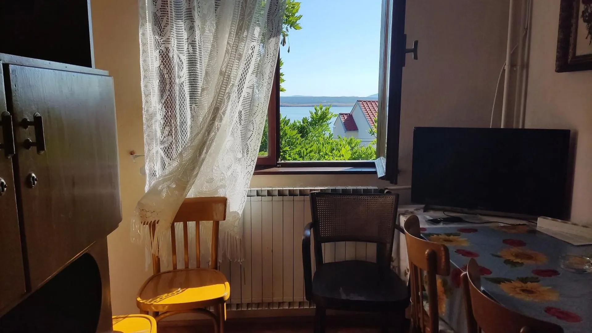Apartment Dramalj 70 M To The Sea For 4 Bedrooms