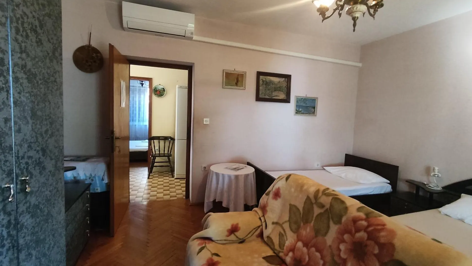 Apartment Dramalj 70 M To The Sea For 4 Bedrooms 0*,